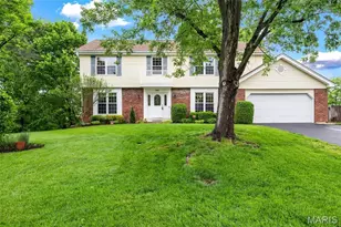 157 Spring Leigh Ct, Ballwin, MO 63011 - Photo 3