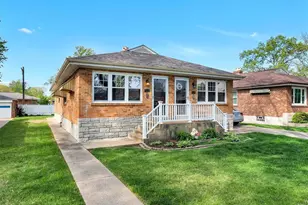 6258 Sunshine Dr, Saint Louis, MO 63109 - Photo 3