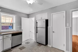 6258 Sunshine Dr, Saint Louis, MO 63109 - Photo 13