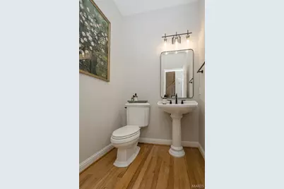 2134 Lakeview Drive, Crystal Lake Park, MO 63131 - Photo 5