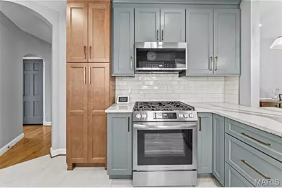 840 Wild Cherry Lane, University City, MO 63130 - Photo 15