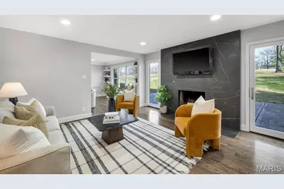 78 Meadowbrook Country Club Estate, Ballwin, MO 63011 - Photo 7