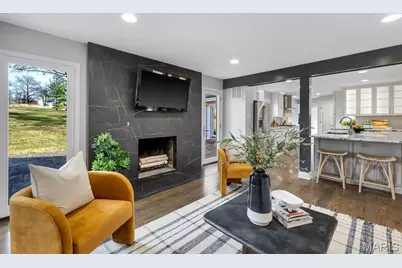 78 Meadowbrook Country Club Estate, Ballwin, MO 63011 - Photo 9