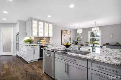 78 Meadowbrook Country Club Estate, Ballwin, MO 63011 - Photo 5