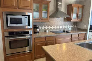 214 College Circle, Eolia, MO 63344 - Photo 9