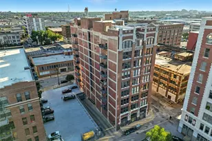 1627 Locust St, Saint Louis, MO 63103 - Photo 53