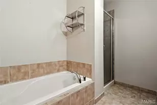 1627 Locust St, Saint Louis, MO 63103 - Photo 25