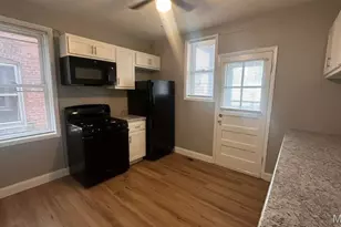 5042 Pernod Ave, Saint Louis, MO 63139 - Photo 3