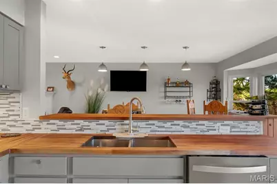 5051 Lancelot Lane, High Ridge, MO 63049 - Photo 15