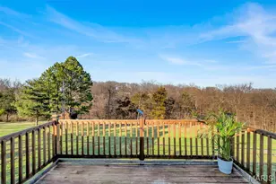 5051 Lancelot Ln, High Ridge, MO 63049 - Photo 25