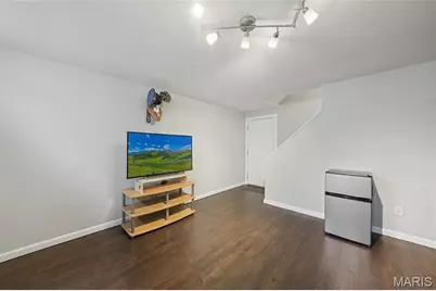 2224 Hickory Street, Saint Louis, MO 63104 - Photo 21