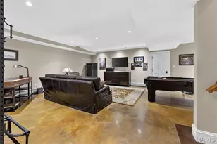 8116 University Dr, Clayton, MO 63105 - Photo 33