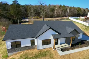 220 Echo Lake Cir, Byrnes Mill, MO 63025 - Photo 25