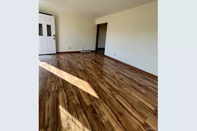 619 E 8th Street, Washington, MO 63090 - Photo 7