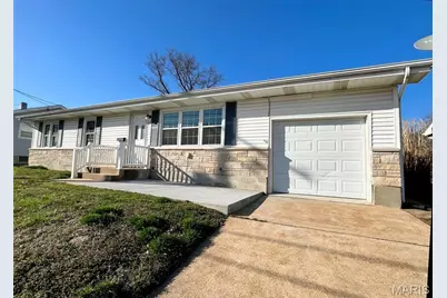 619 E 8th Street, Washington, MO 63090 - Photo 1