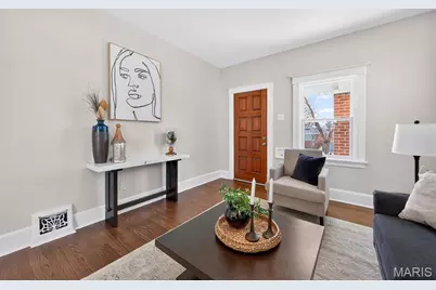 6431 Hancock Avenue, Saint Louis, MO 63139 - Photo 9