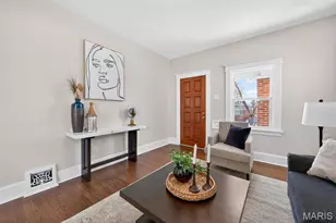 6431 Hancock Ave, Saint Louis, MO 63139 - Photo 9