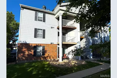 12415 Somerset Place Drive #F, Unincorporated, MO 63128 - Photo 1