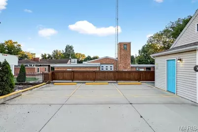 560 N Jefferson Street, Florissant, MO 63031 - Photo 11