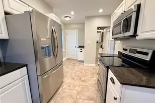 543 N Central Ave, University City, MO 63130 - Photo 9