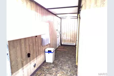 903 S Clark Street, Vandalia, MO 63382 - Photo 3