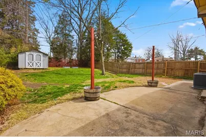 7827 Milan Avenue, University City, MO 63130 - Photo 31