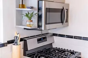 6 Cardigan Dr, Ferguson, MO 63135 - Photo 27