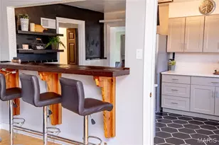 6 Cardigan Dr, Ferguson, MO 63135 - Photo 25