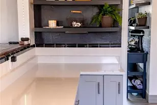 6 Cardigan Dr, Ferguson, MO 63135 - Photo 29