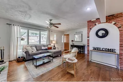 20 Elderwood Court, Saint Louis, MO 63026 - Photo 7