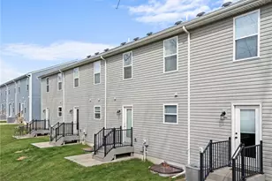 365 Newbridge Wy, O'Fallon, MO 63368 - Photo 33