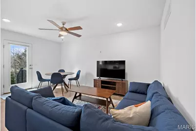 365 Newbridge Way, O'Fallon, MO 63368 - Photo 3