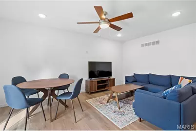 365 Newbridge Way, O'Fallon, MO 63368 - Photo 11