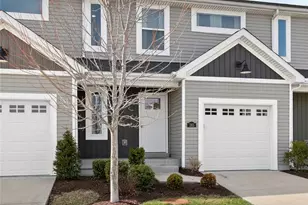 365 Newbridge Wy, O'Fallon, MO 63368 - Photo 1