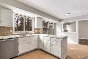 14741 Mondoubleau Lane, Florissant, MO 63034 - Photo 11