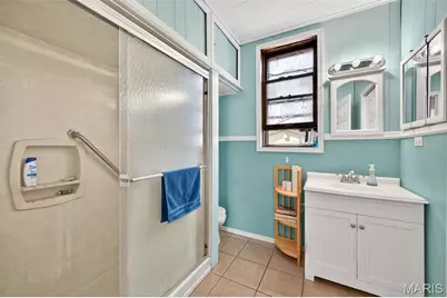 7331 Vermont Avenue, Saint Louis, MO 63111 - Photo 13