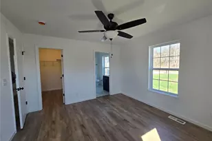 221 Sycamore Creek Dr, Winfield, MO 63389 - Photo 9