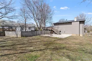 1954 Tealwood Cove Dr, Florissant, MO 63031 - Photo 25