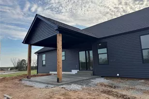 108 Hickory Heits Ct, Moscow Mills, MO 63362 - Photo 5