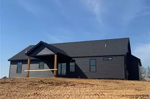 108 Hickory Heits Ct, Moscow Mills, MO 63362 - Photo 7