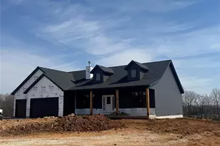 108 Hickory Heits Ct, Moscow Mills, MO 63362 - Photo 3