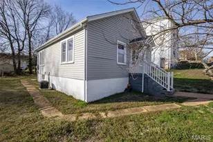 810 S 4th St, De Soto, MO 63020 - Photo 21