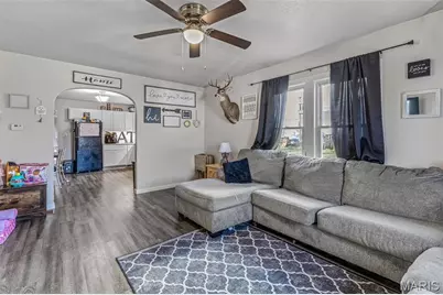 810 S 4th Street, De Soto, MO 63020 - Photo 3