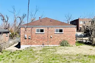 4544 Elmbank Ave, Saint Louis, MO 63115 - Photo 9