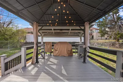 9209 Lucia Drive, Saint Louis, MO 63123 - Photo 25