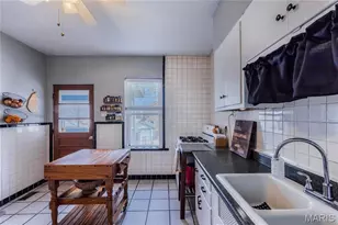 6065 Wanda Ave, Saint Louis, MO 63116 - Photo 13