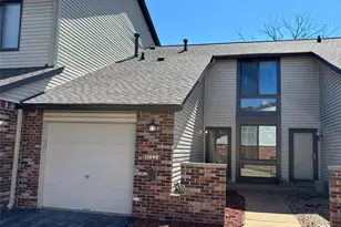 11640 Cedar Walk Dr, Saint Louis, MO 63146 - Photo 9