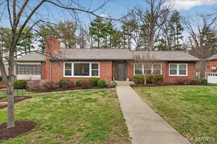 61 Tealwood Dr, Creve Coeur, MO 63141 - Photo 1