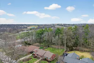 61 Tealwood Dr, Creve Coeur, MO 63141 - Photo 29