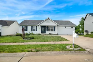 813 Wenstone Park Dr, Wentzville, MO 63385 - Photo 37